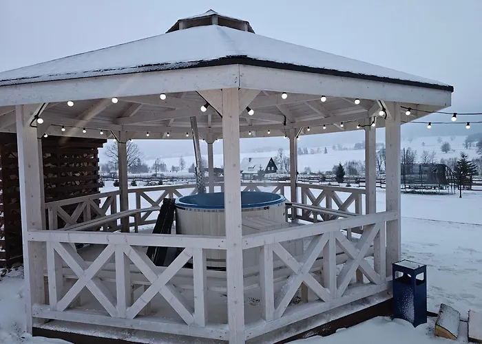 Jagodowy Ski & Spa Luksusowe Apartamenty Ze Sniadaniami Sauna Balia Jacuzzi Bilard Latem Basen Podgrzewany Z Widokiem Na Gory 4Km Do Zieleniec Ski Arena